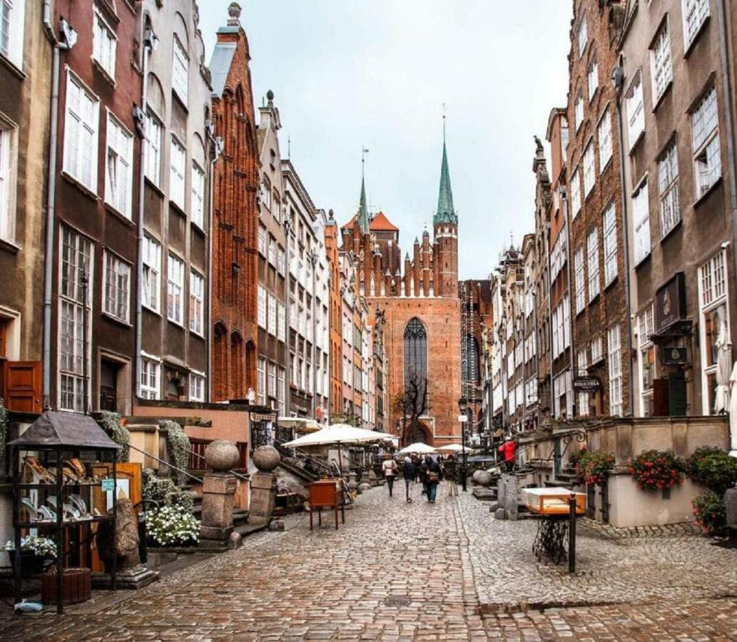 3-Rooms Apartment With Balcony By The Oldtown Gdansk Exterior photo