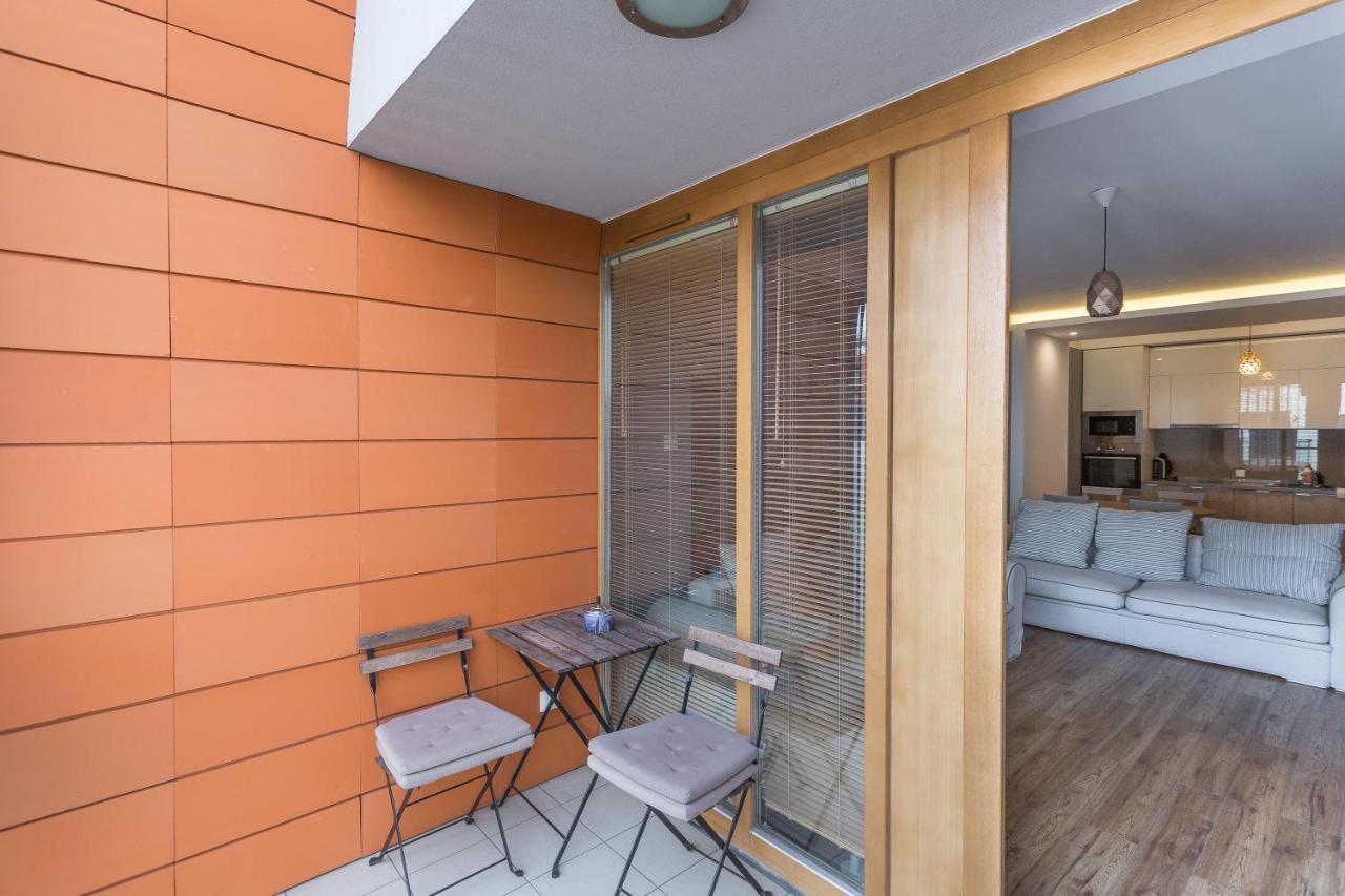 3-Rooms Apartment With Balcony By The Oldtown Gdansk Exterior photo